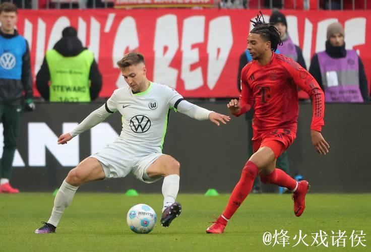 德甲-莱万穆勒建功屈桑斯惊艳世界波 拜仁4-0大胜沃尔夫斯堡
