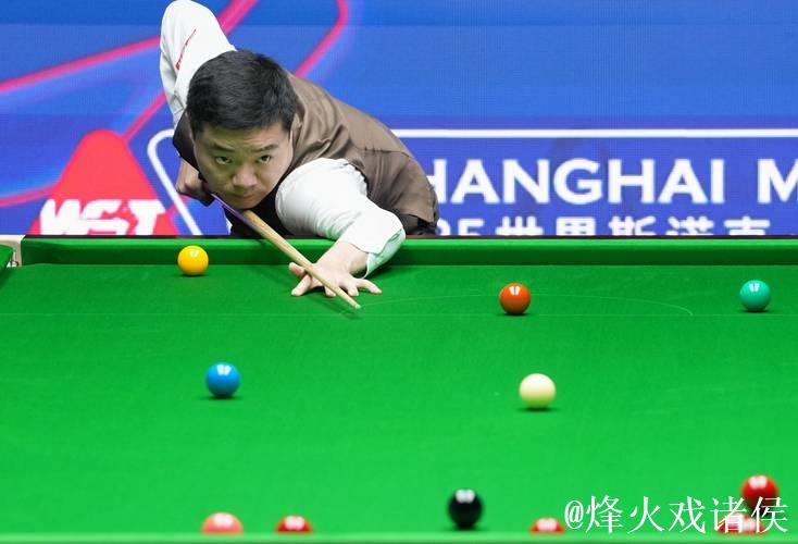 丁俊晖6-5力克张安达 挺进斯诺克上海大师赛八强 丁俊晖6-5力克张安达 挺进斯诺克上海大师赛八强